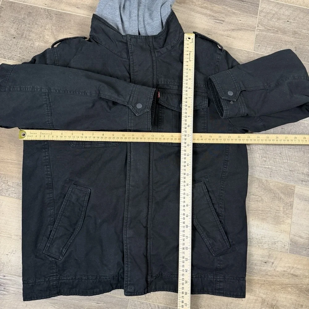 Levi's‎ Men's Sherpa Lined Two Pocket Hooded Trucker Jacket size M